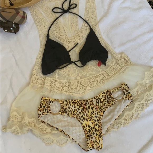 Victoria's Secret Other - VICTORIA SECRET CHEETAH PRINT BOTTOMS SIZE M